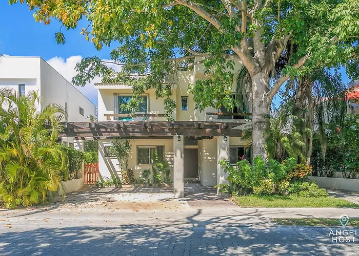 Playacar Villa With Pool Near Beach & 5Th Avenue Villa Playa del Carmen
