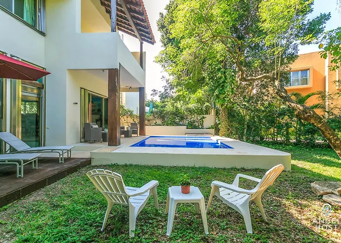 Playacar Villa With Pool Near Beach & 5Th Avenue Villa Playa del Carmen