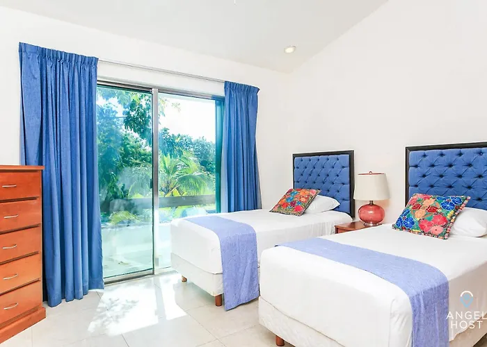 Playacar Villa With Pool Near Beach & 5Th Avenue Villa
